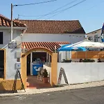 Hortas - Modern At Silvercoast - Portugal فيلة Salir de Porto