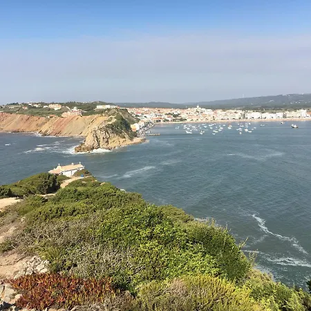 Villa Hortas - Modern At Silvercoast - Portugal *