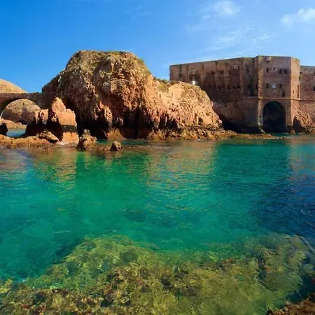 Hortas - Modern At Silvercoast - Portugal * Salir de Porto