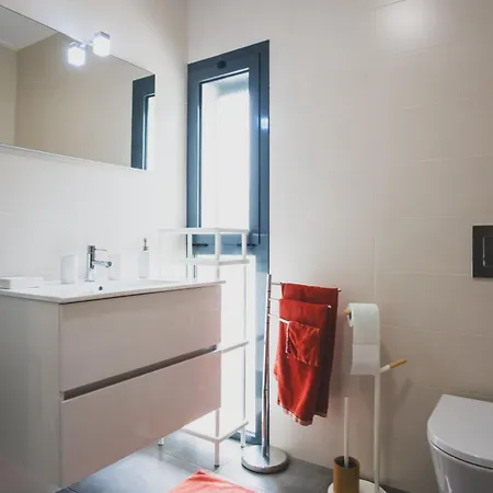 Villa Hortas - Modern At Silvercoast - Portugal