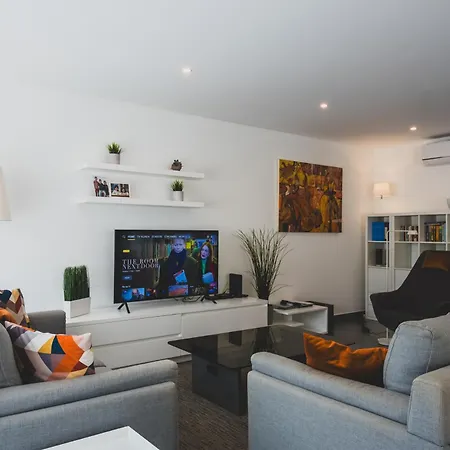 Hortas - Modern At Silvercoast - Portugal *