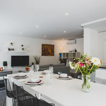 Hortas - Modern At Silvercoast - Portugal Salir de Porto