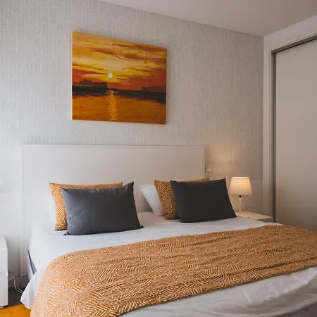 Villa Hortas - Modern At Silvercoast - Portugal *