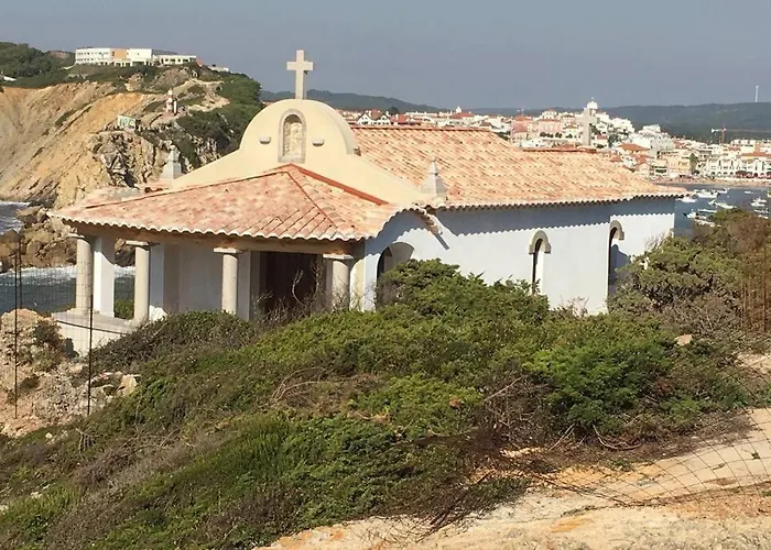 Hortas - Modern At Silvercoast - Portugal * Salir de Porto