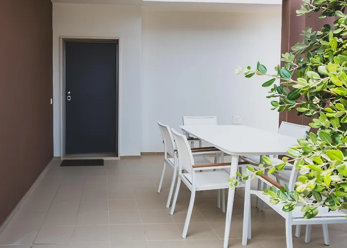 Hortas - Modern At Silvercoast - Portugal Salir de Porto